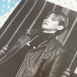 [EXO] 와시발 백현포스터왔다ㅅㅂ;;;