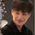 [EXO] 먹는 너의모습을 보는 종인<b>이임</b>ㄹㅇ