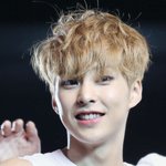 [EXO] 공원데이트를 하는 <b>도중</b>