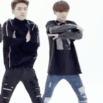 [EXO] 컴백<b>무대</b> 김종대 <b>이</b>머리 박제..