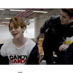 [EXO] 너희들 봐냐? 세훈이 맨발