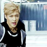 [EXO] 솔직히 콜베뮤비 수혜자.<b>gif</b>