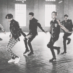 [EXO] <b>이번뮤비</b>에서 애들 춤추면서 방실방실웃네