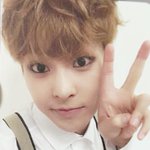 [EXO] <b>앨범</b> 5장샀는데 민석이 <b>포카</b> 한장도 없다
