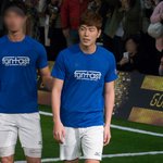 <b>미소년</b> 축구스타 돋는 홍종현