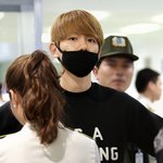 [백현] <b>열일</b>하시는  공항언냐!!!
