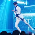 <b>컴백무대</b> 보니까 더 섹시해진 카이