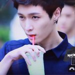 [EXO] 레이 뮤뱅  중간 <b>외출</b> 진짜 