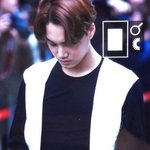 [카이] <b>종인</b>이 이어폰아....뷰_뷰