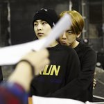 [EXO] 인터뷰에 장난 젤 많이받아준다는애가