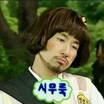 [꼭조언부탁] 미용실에서 <b>머리감</b>을때ㅠㅜㅜㅠ