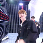 [EXO]  엠카도 메보 <b>원샷</b> 다 잡혔는데??