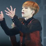 [EXO] 다 덮어달라고 <b>헤디</b>년아