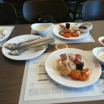 [EXO] 점심먹음? 나 <b>초밥</b>먹으러왔다
