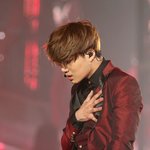 [EXO] 엑소더스 자주<b>색옷</b> 기대했다 