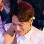[EXO] 애들 <b>입술</b>에 얼굴갖다댔는데