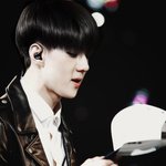 [EXO] 야 오세훈 덮사진좀 줘봐 흑발로 바꿔줌