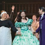 짙은 메이크업을<b>한</b> 소녀시대 <b>서현</b>