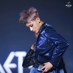 [EXO] 이그조 데뷔 쇼케이스 영상 나올 때랑