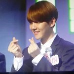 [EXO] 백현아.. 이거..