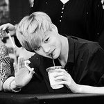 [EXO] 얘들아한번만들어와봐 나진짜 고민임 <b>조언</b>좀 ㅈㅂ..