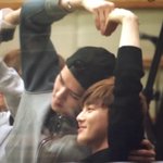 [EXO] 하트 만드는 <b>꼬물</b>이들