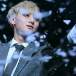 [EXO] 솔직히 아까 려.욱 앨범 너무했음