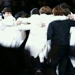 [EXO] 야근데 레이 나만 <b>불</b>ㄹ안하냐 