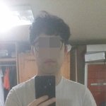 어깨 좁아보이나요?
