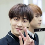 [비스트] 큐브엔터 <b>상장</b>식 참석 프리뷰