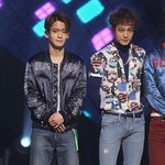 [EXO] 조카 현웃장<b>담</b>