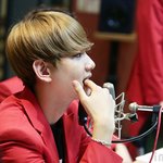 [백현] 에미야 백현이 <b>사탕</b>사줘라~^@^