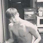 [EXO] 지금 <b>SNS</b>가 S=시간 N=낭비 S=서비스 라는거냐ㅋ...