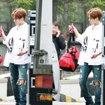 [시우민] 인기가요 <b>벚꽃</b>민석이 고화질!!