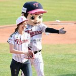 시구도 귀엽게하는 <b>진세연</b>