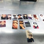 [EXO] <b>앨범</b> 25장사서 나온<b>포카</b>