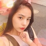 [외모종결자] <b>티셔츠</b>만 입고찍은 모습인데 느낌있는 민효린