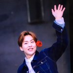 [시우민] 시우민님께서 꽃을 꽂으셨습니다.(+<b>추추</b>추가)