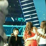 근데 <b>민아</b> 진짜 다리 개쩌는듯
