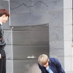 [찬열] 신발끈 묶는데 귀여울 일이야????????