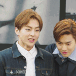[EXO] 야 니네 몇시에 일어나는데 아직까지 안자고있냐