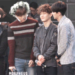 [카이] 화관쓰고 빵터진 종인이 ( <b>with</b> 훈,첸)