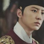 [EXO] 박찬열은 약간젊은 왕<b>역할</b>어울리긴하는데ㅋㅋㅋ