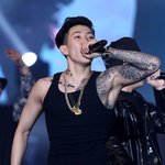 박재범의 짐승돋는 팔근육