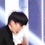 [EXO] 근데여기못떠나는이유가