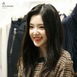 너네이쁘단 <b>소리</b>들을때 내가여기서이뻐서뭐해 이런식으로생각하는사람있어...