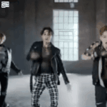 [exo] <b>우와</b> 나 나이 많은데 카이 춤추는거 보고 훅갔다