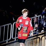 [시우민] 시우민 뮤비의상 입은 <b>일본팬</b> >.<