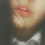 [댓글부탁해] 내<b>입술</b>모양장애같음?