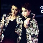 [EXO] 이사진되게짠하다정말....